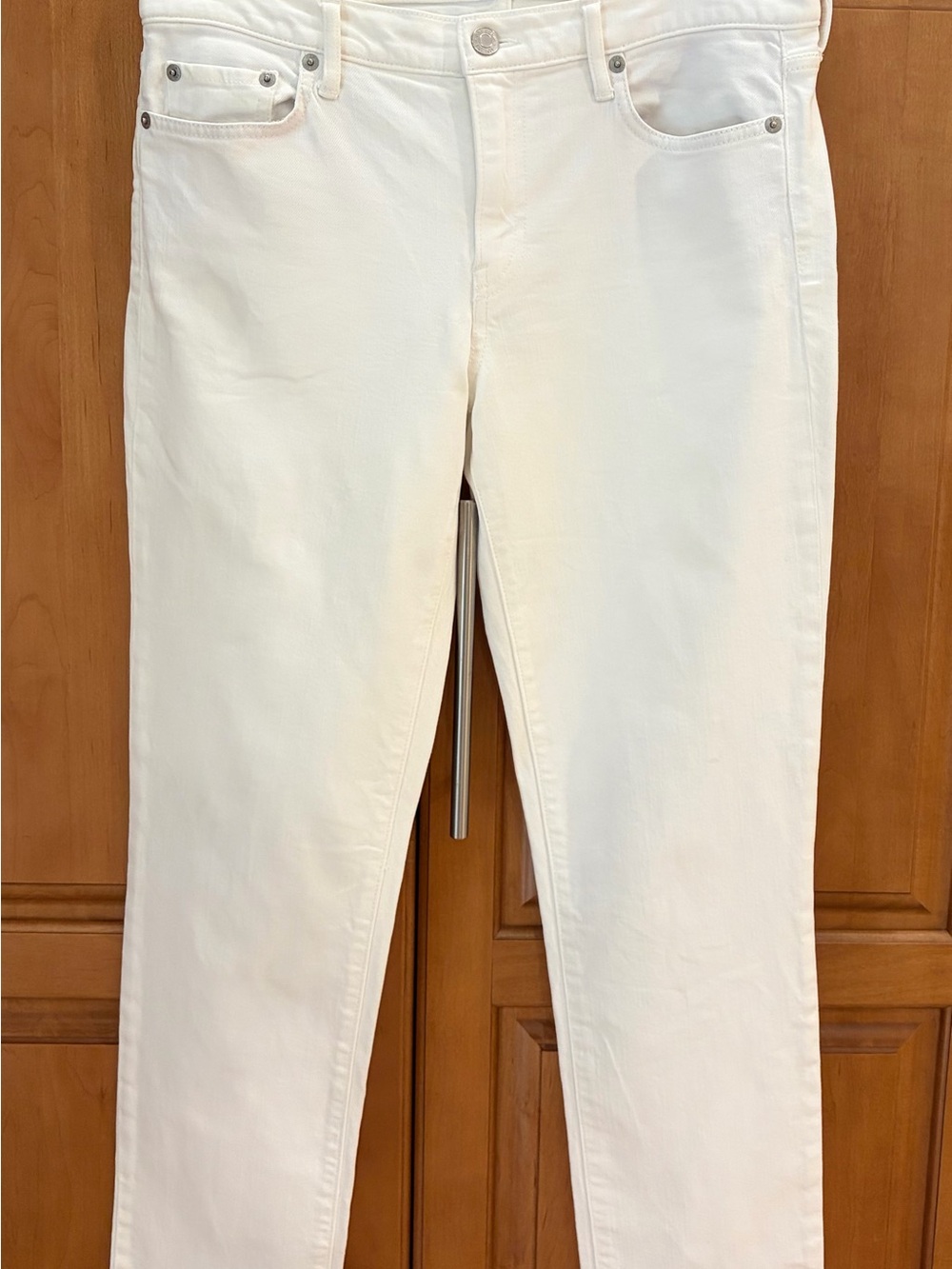 Gap 1969 Straight Leg White Ankle Jeans - Size 27S